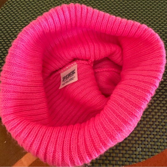 Victoria’s Secret Pink Knit Logo Flawless Pink Beanie Winter Outdoor Snow - Picture 4 of 6